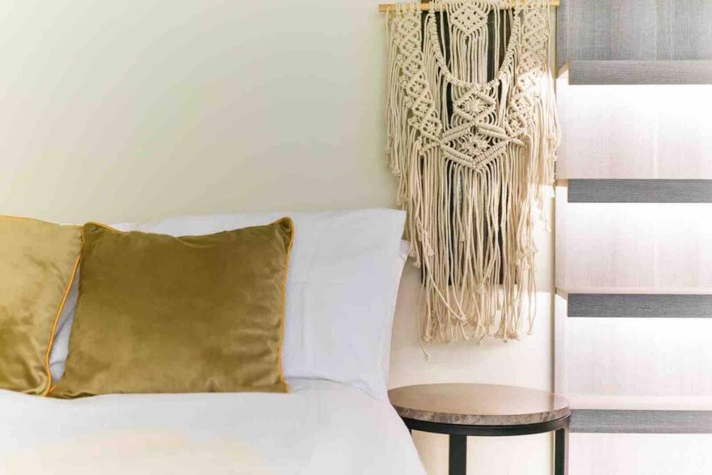 לונדון Luxury Modern Apartment מראה חיצוני תמונה